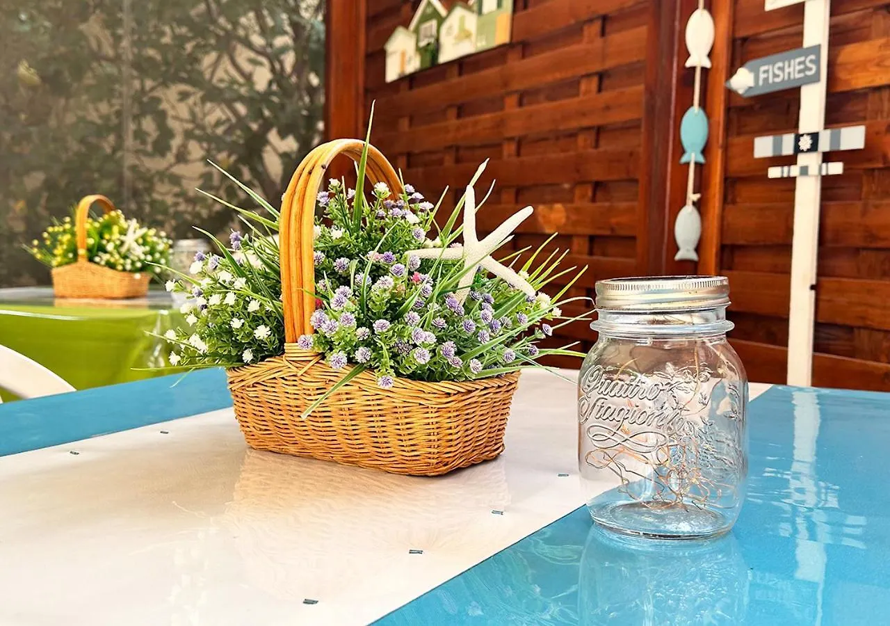 Murphy Holiday Homes- Crisalide Rooms La Maddalena  Italia